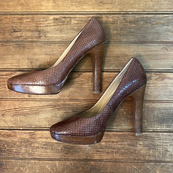 Michael Kors leather snakeskin platform pump shoe brown size 7 Y2K - Picture 3 of 6
